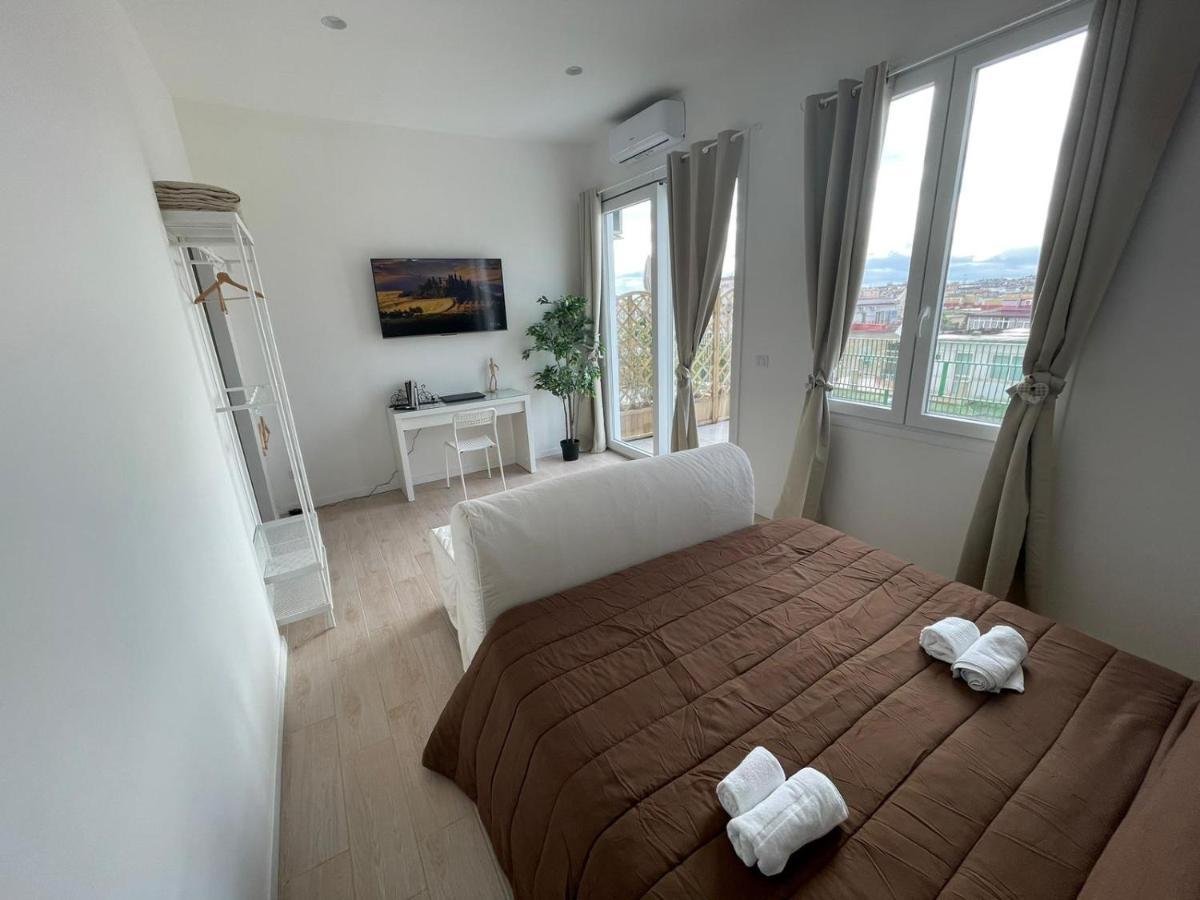 Appartement Attico Al Vomero Napels